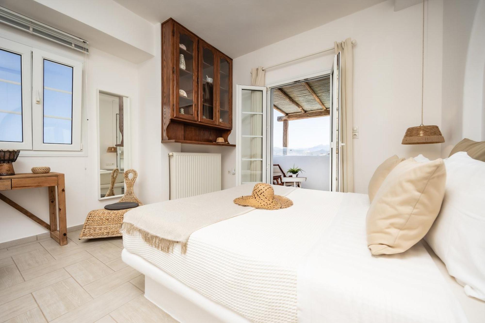 Thea Suites Naxos Agios Prokopios  Exterior foto